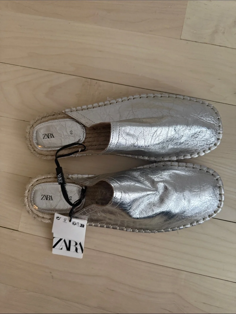 *NEW* Zara Size 40 Silver Espadrille Slide Sandals